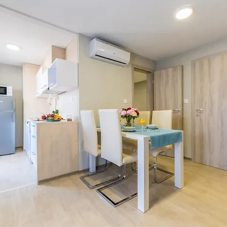 Mobile Homes Krk Сило