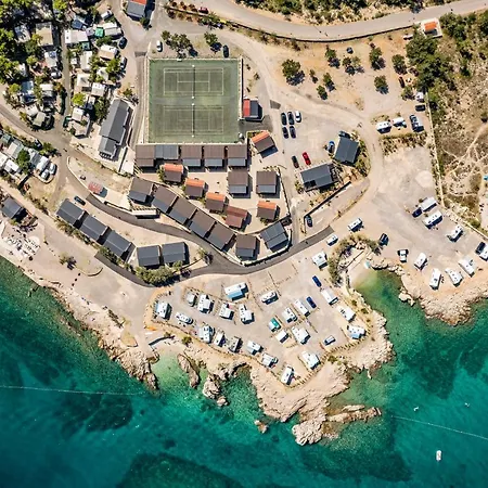 Mobile Homes Krk 3* שילו