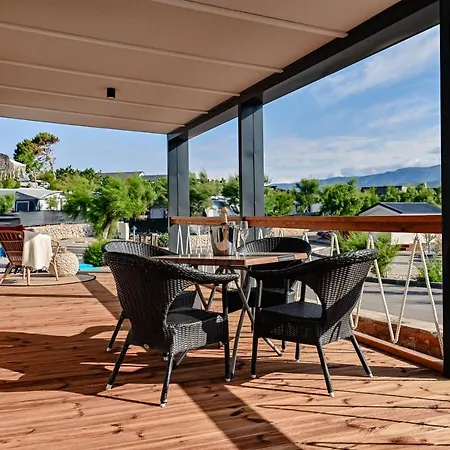 Mobile Homes Krk 3* Šilo