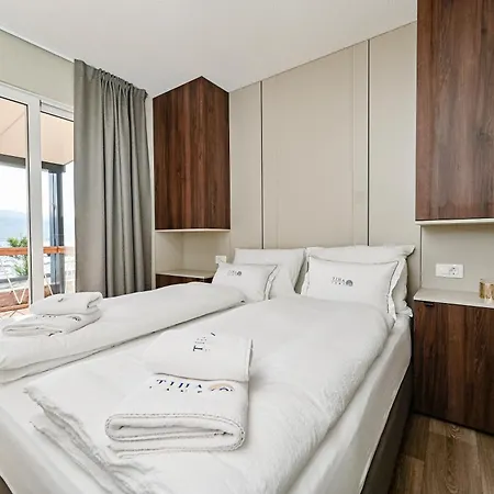 Mobile Homes Krk 3* Сило
