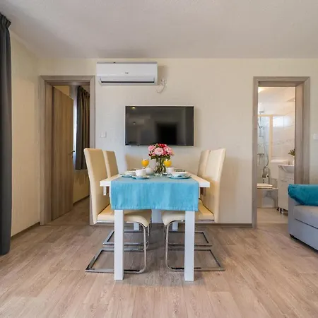 Mobile Homes Krk 3*